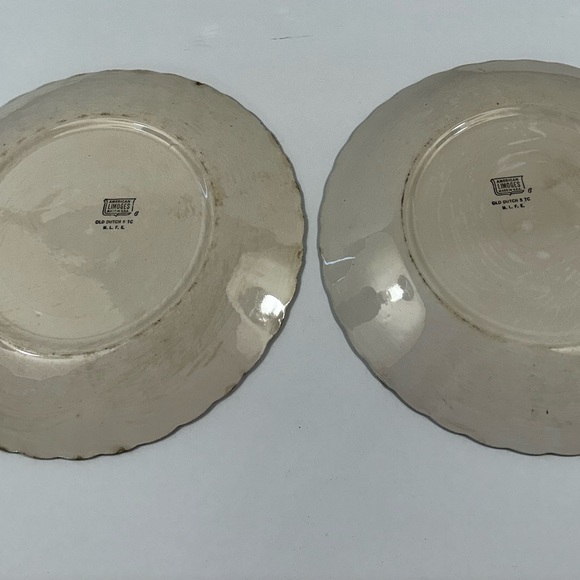 American Limoges OLD DUTCH 5 TC M.L.F.E. 10" Collector's Plate Dark Red Tulips - Picture 4 of 7